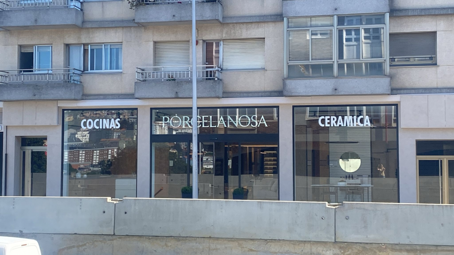 PORCELANOSA A CORUÑA - SHOWROOM 